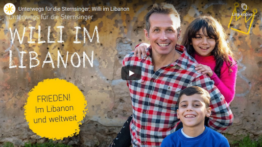 Ein Mann mit zwei Kindern