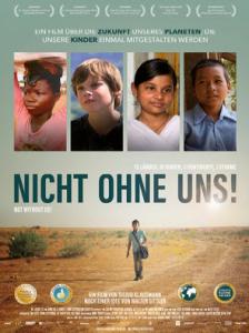vier Fotos von Kindern und eine Landschaft, in der ein Mann läuft