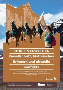 Dargestellt ist das Cover der Mappe 4. Vor einem Gebäude stehen berittene Polizisten. Eine Demonstrantin hält ein Schild hoch. Darunter steht der Titel der Mappe 4: ¿Cachai Chile?. Sociedad. Memoria. Conflictos Actuales