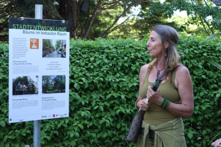 Bild zur Ausstellung "Apfel, Ahorn, Avocado". Quelle: Südwind