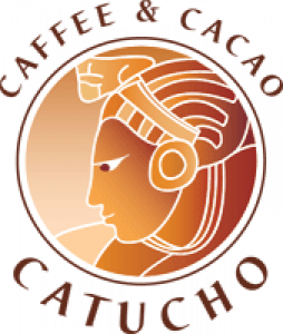 Darstellung der Göttin Xochiquetzal in Kreis, darüber steht Caffee & Cacao, darunter Catucho. Logo Catucho. Quelle: catucho.de
